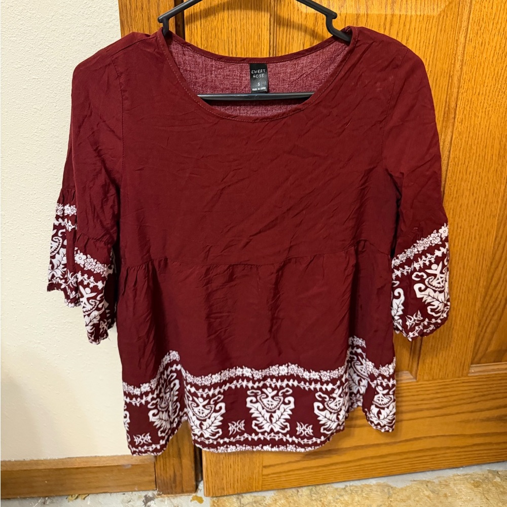 Elegant Burgundy Blouse with White Patterns